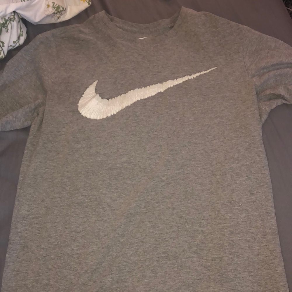Grey Nike T shirt